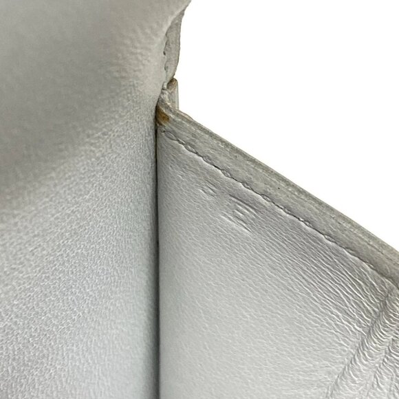 HERMES - Light gray Leather Square E Shoulder Bag - Picture 8 of 16